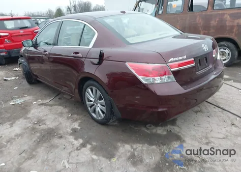 2011 Honda Accord 2.4 Ex-L z USA, uszkodzony, nr VIN 1HGCP2F85BA075647